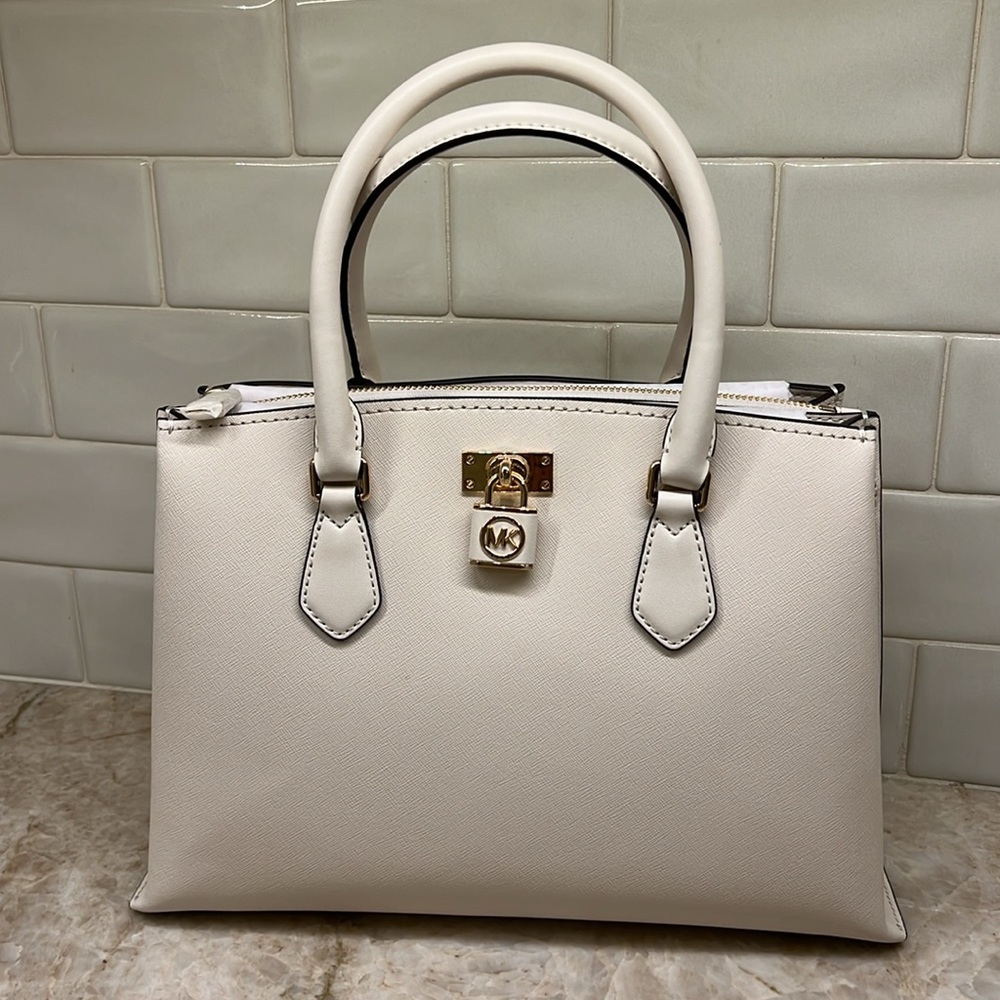 NWT Michael Kors Ruby light cream satchel